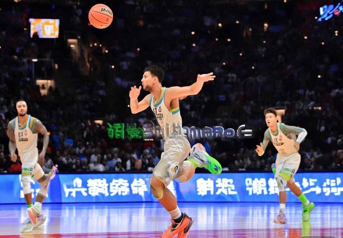 2017年CBA江苏队VS辽宁队巅峰对决深度解析(图4)